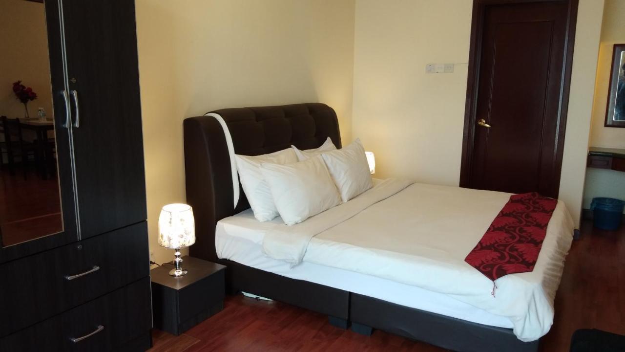 Times Square Service Apartment At Kuala Lumpur Exterior photo